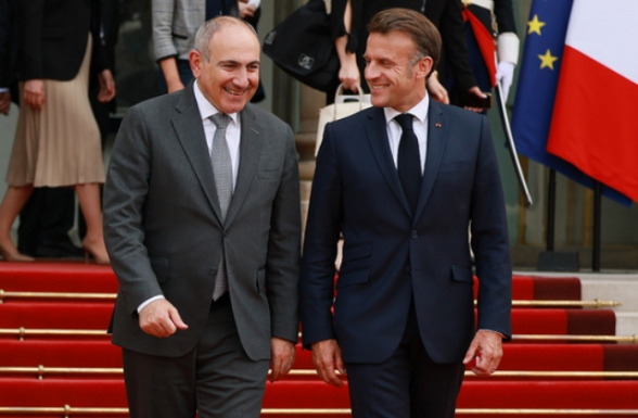 Մակրոնը սրընթաց դառնում է ֆրանսիական «փաշինյան», իսկ այդ երկիրը կարող է հայտնվել համընդհանուր քաոսի մեջ